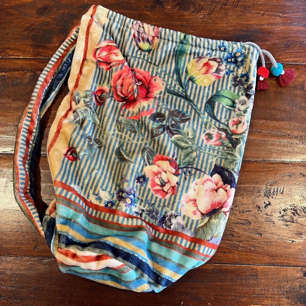 JOHNNY WAS Soft Plush Floral Pattern Drawstring Boho Shoulder Sling Bag